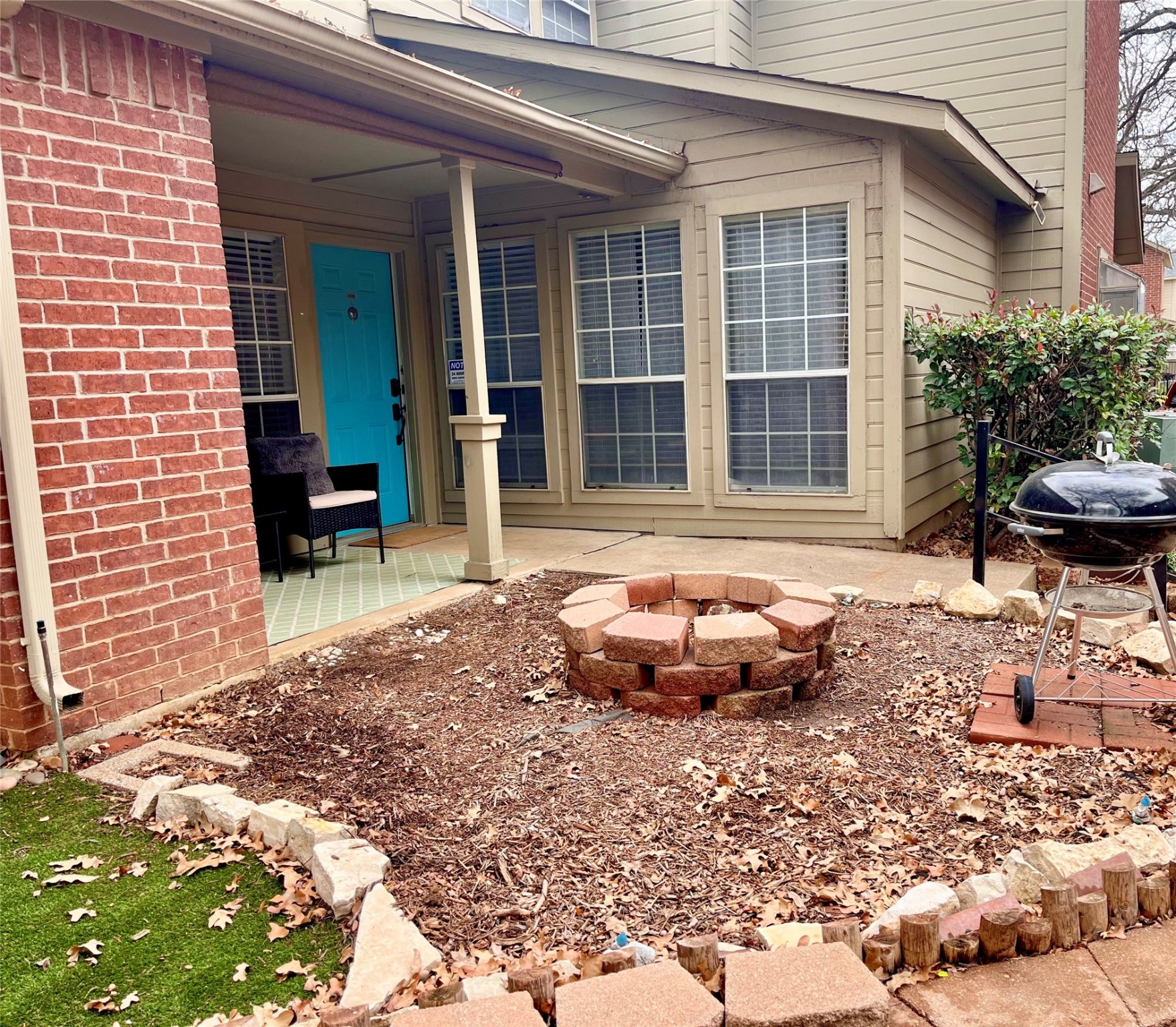 1418 Meadowood Village Drive
