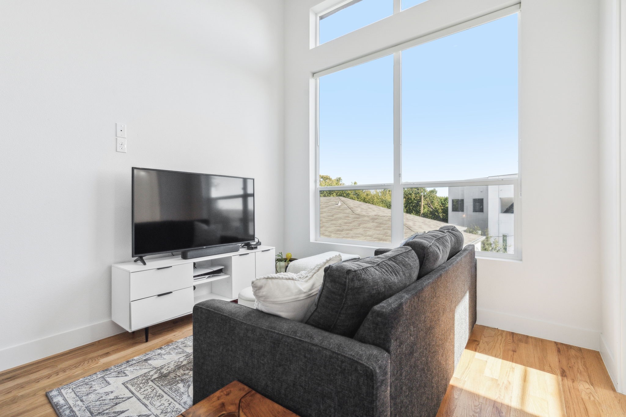 2603 Calvin Street 106