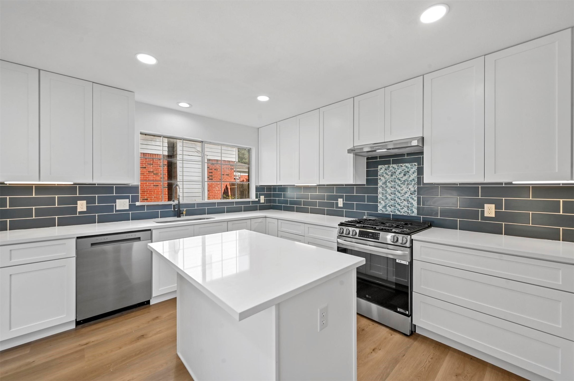 1205 Normandy Drive