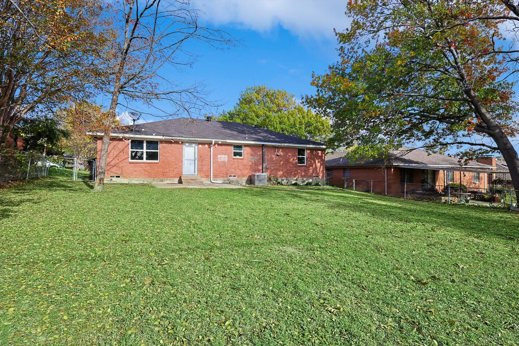 2477 Wildoak Circle