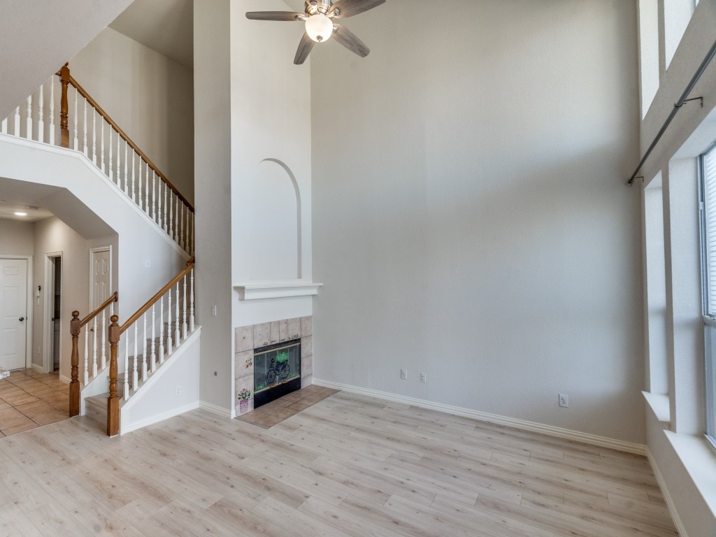 925 Englewood Lane