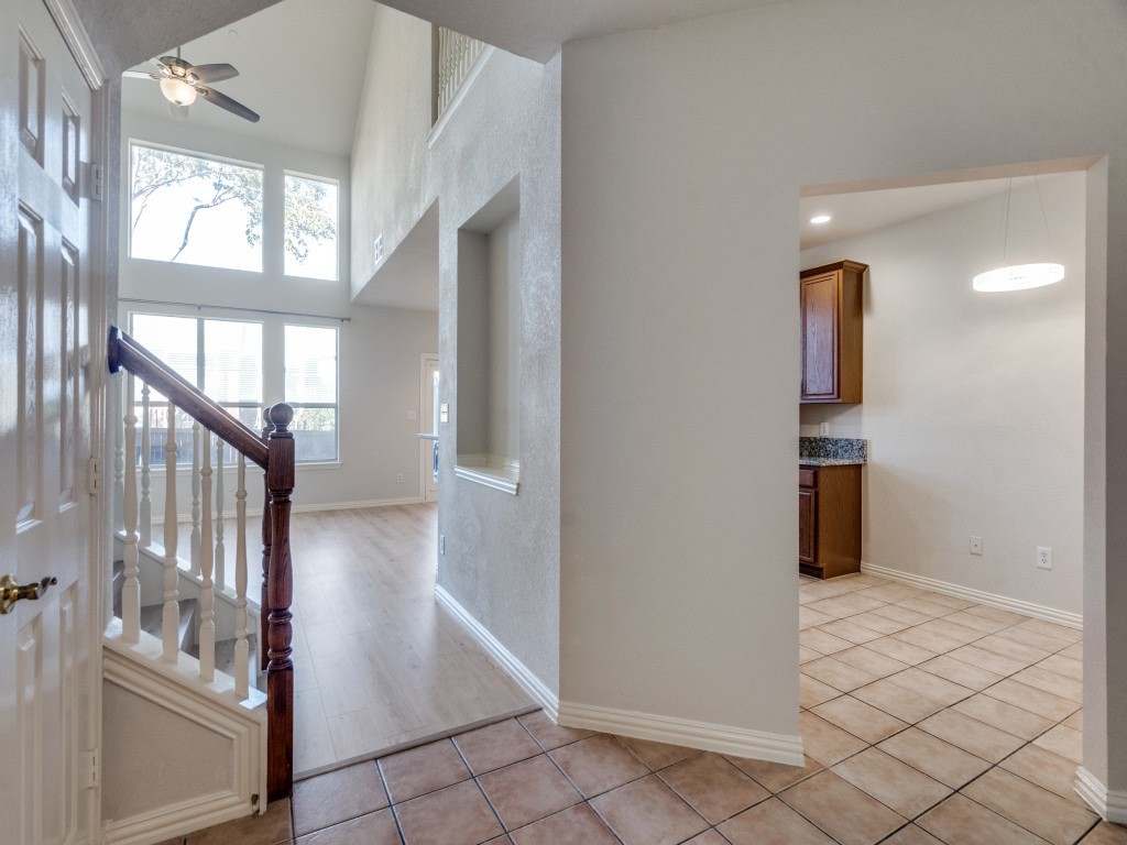 925 Englewood Lane