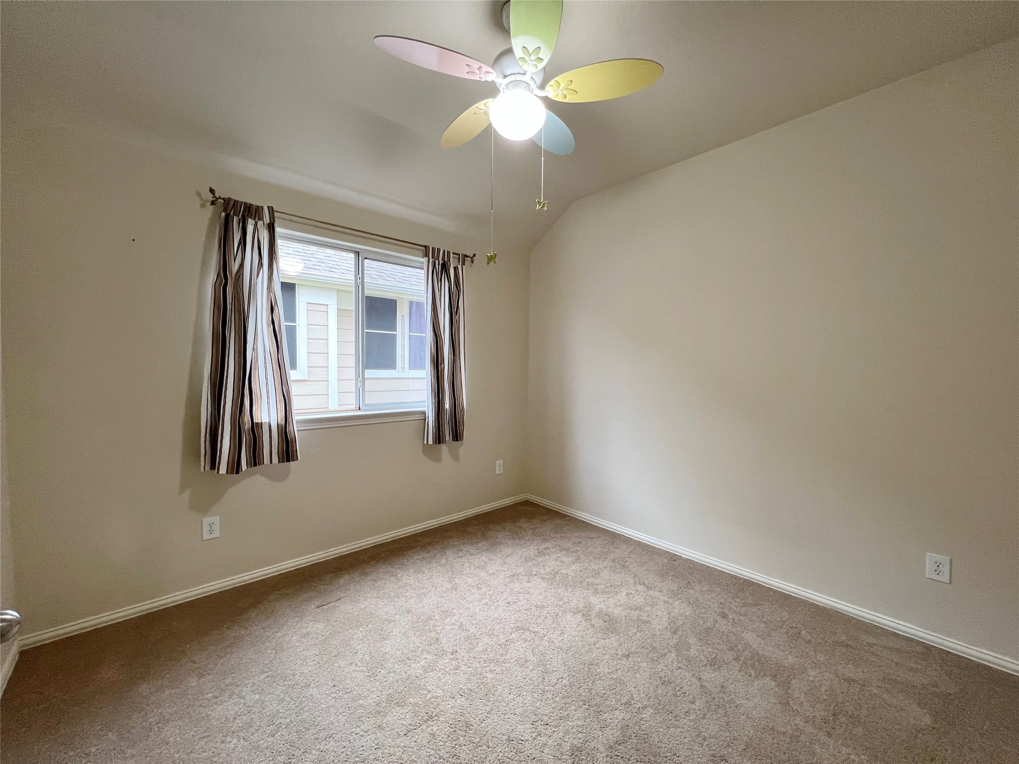 424 Creekside Drive