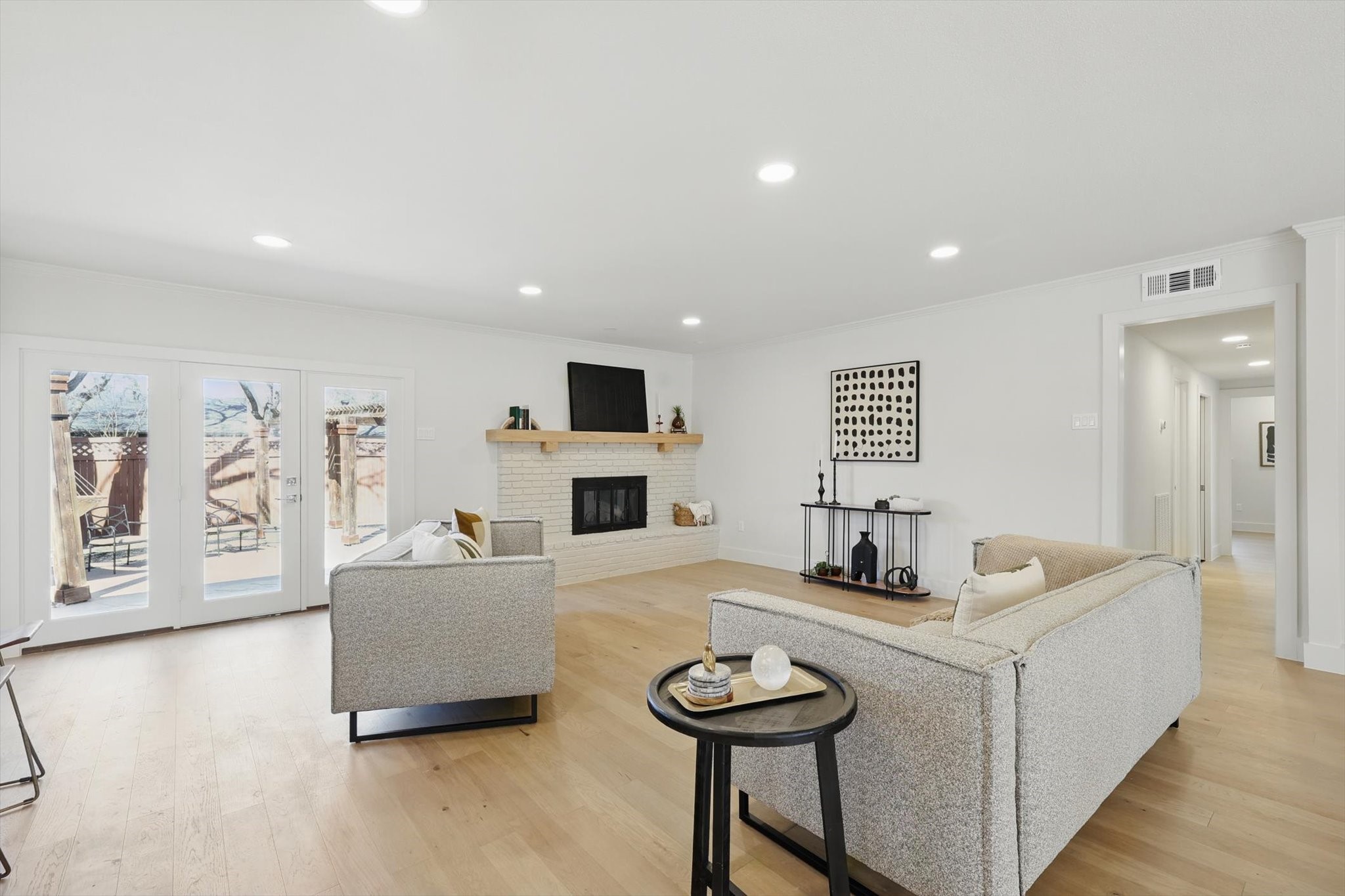 11520 Cromwell Circle