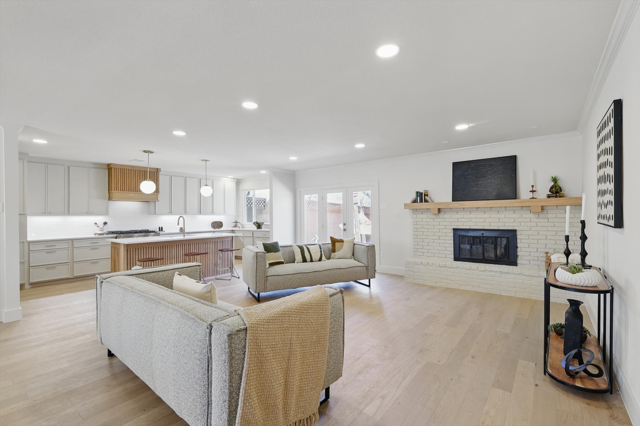 11520 Cromwell Circle