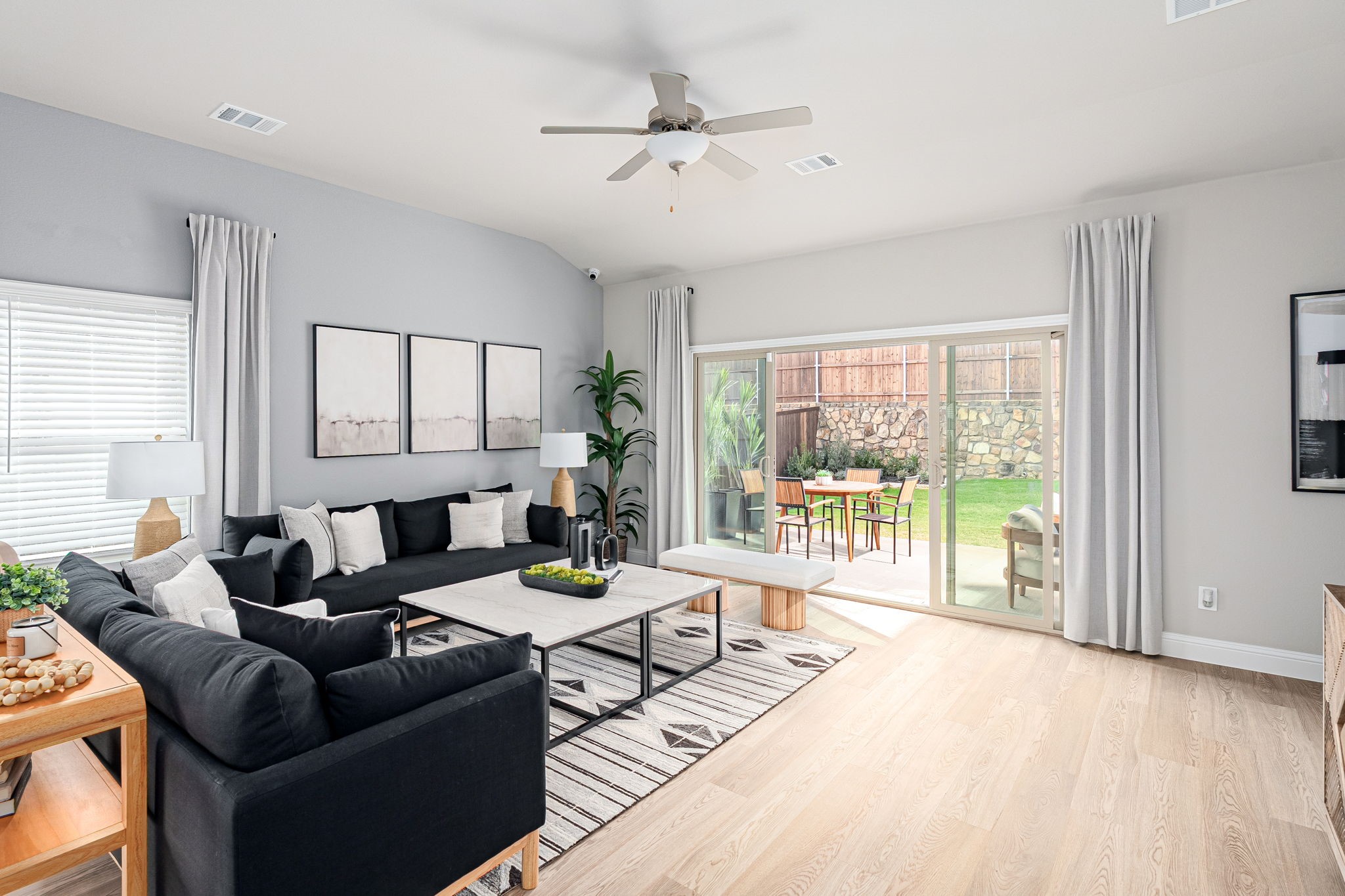 1120 Sunbeam Cove