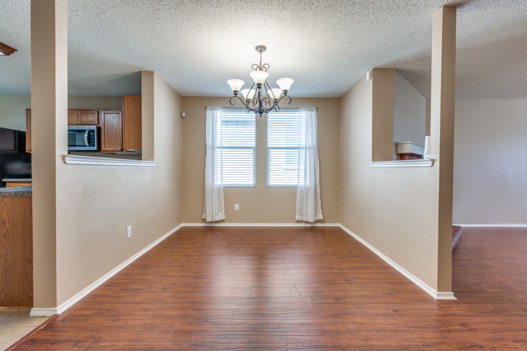 6312 Thoroughbred Trail