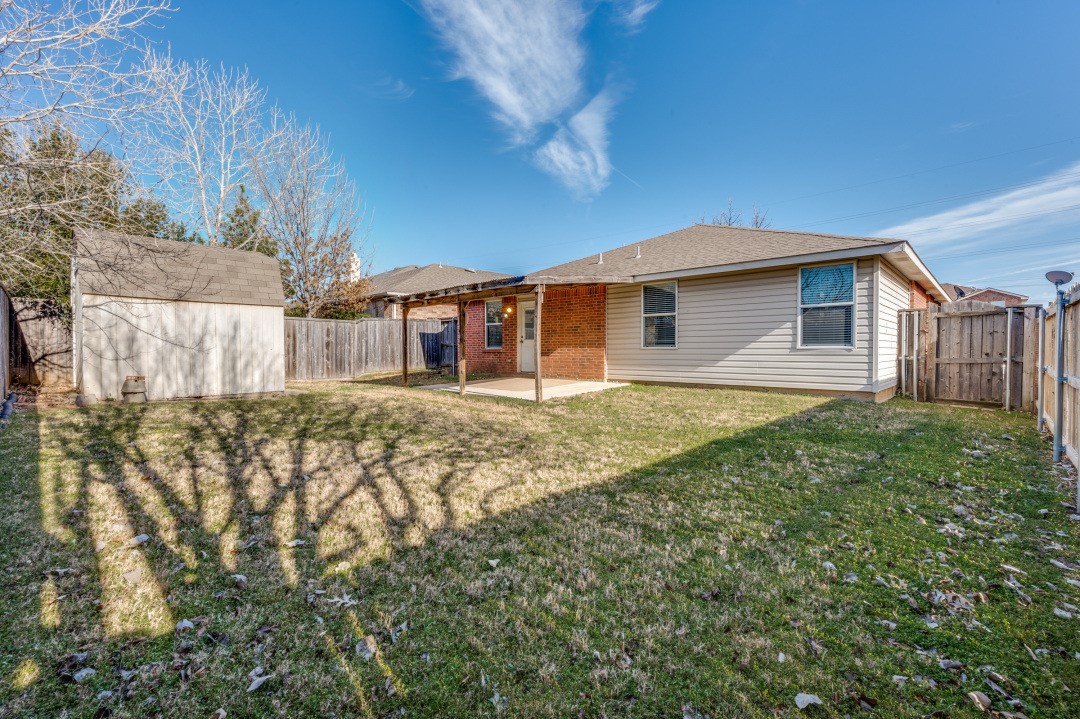 6312 Thoroughbred Trail