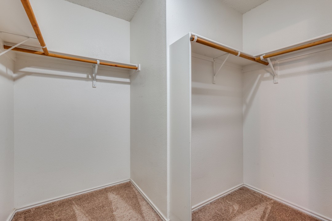6312 Thoroughbred Trail
