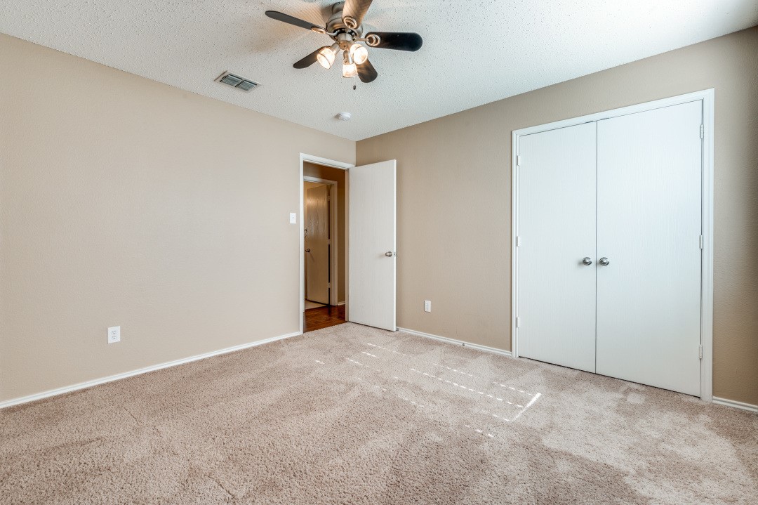 6312 Thoroughbred Trail