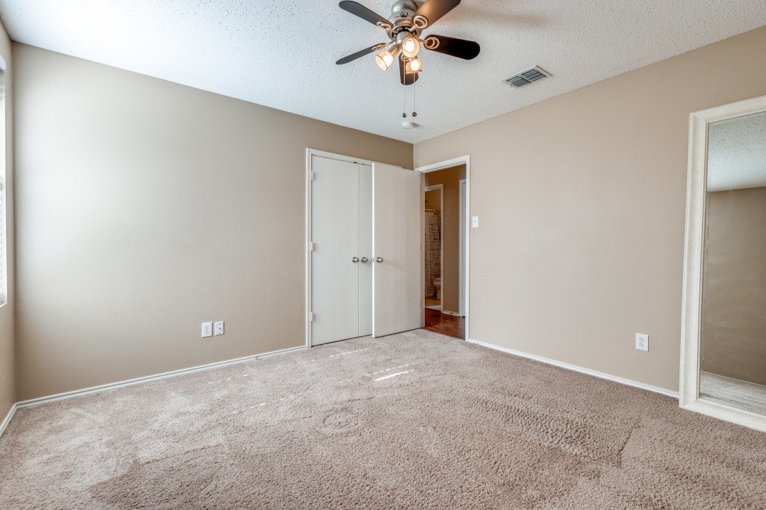 6312 Thoroughbred Trail