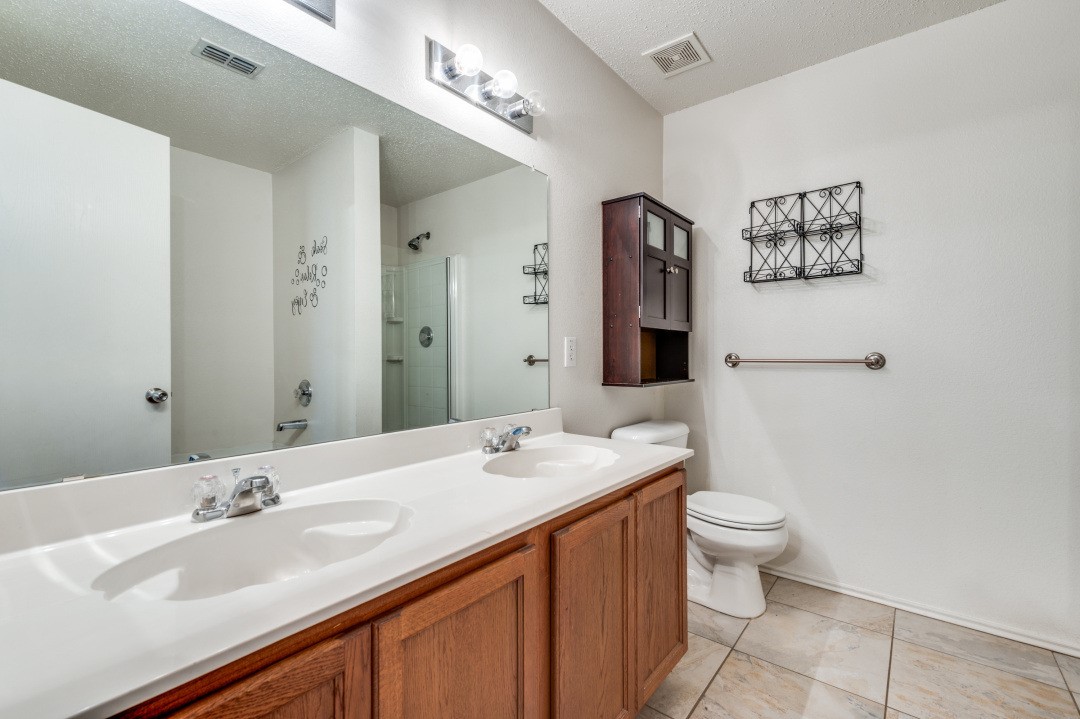 6312 Thoroughbred Trail