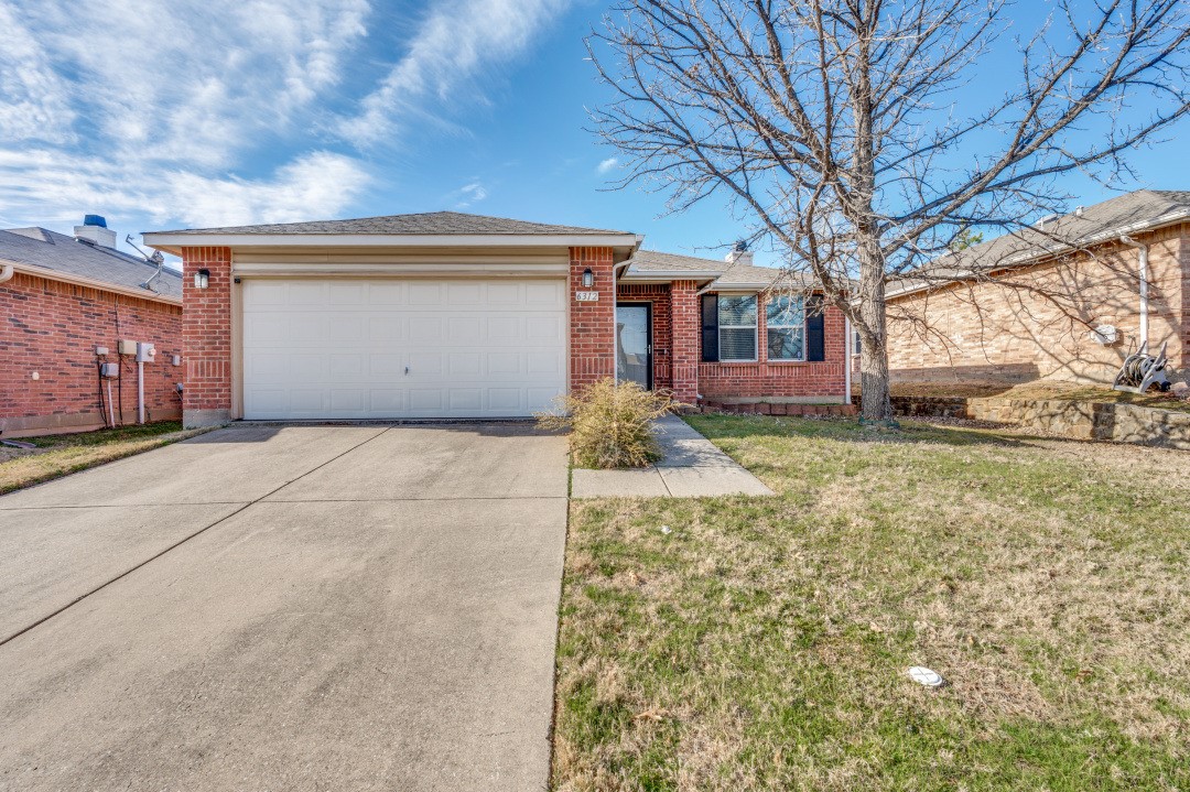 6312 Thoroughbred Trail