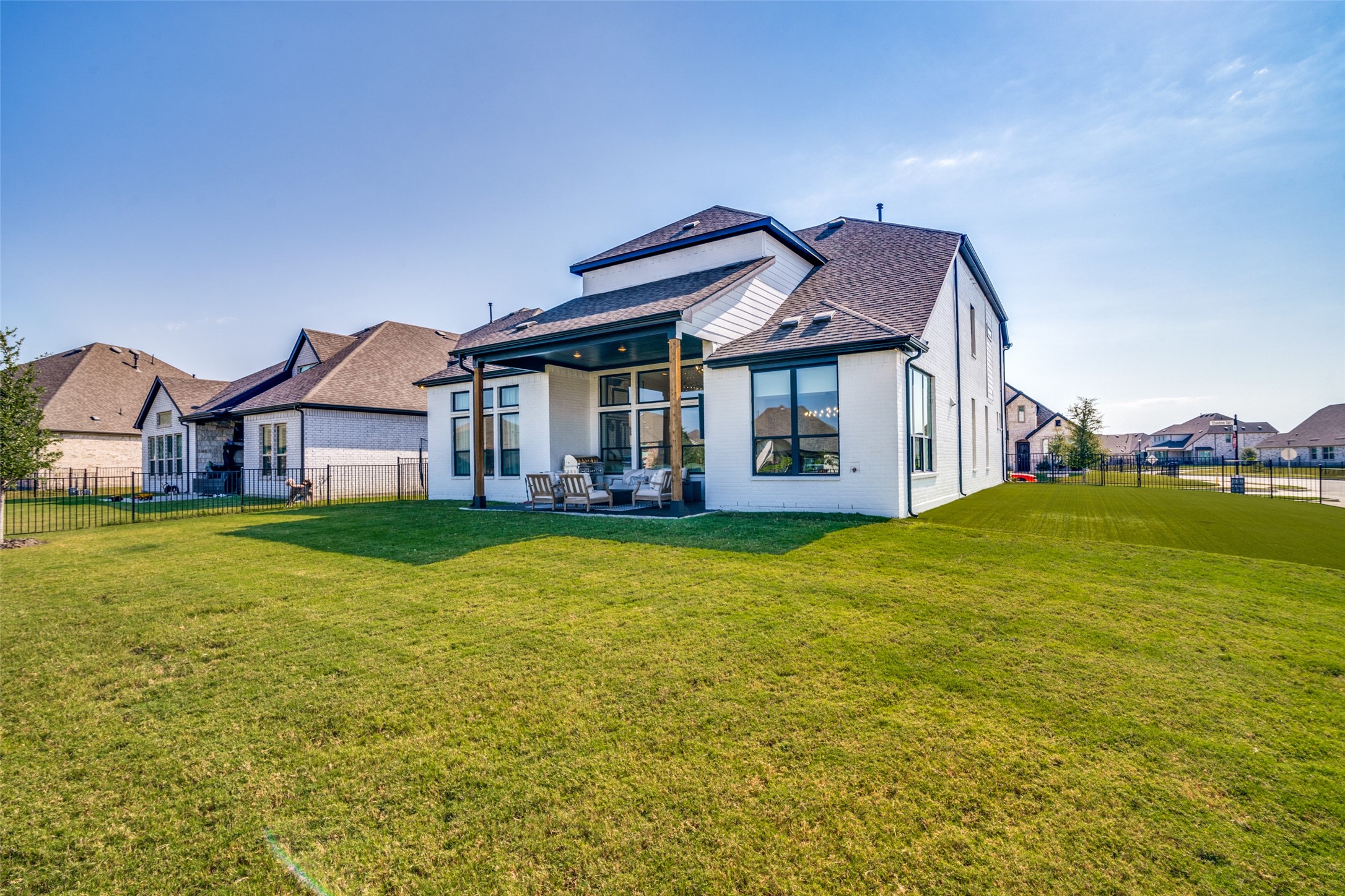 2901 Standing Tall Court