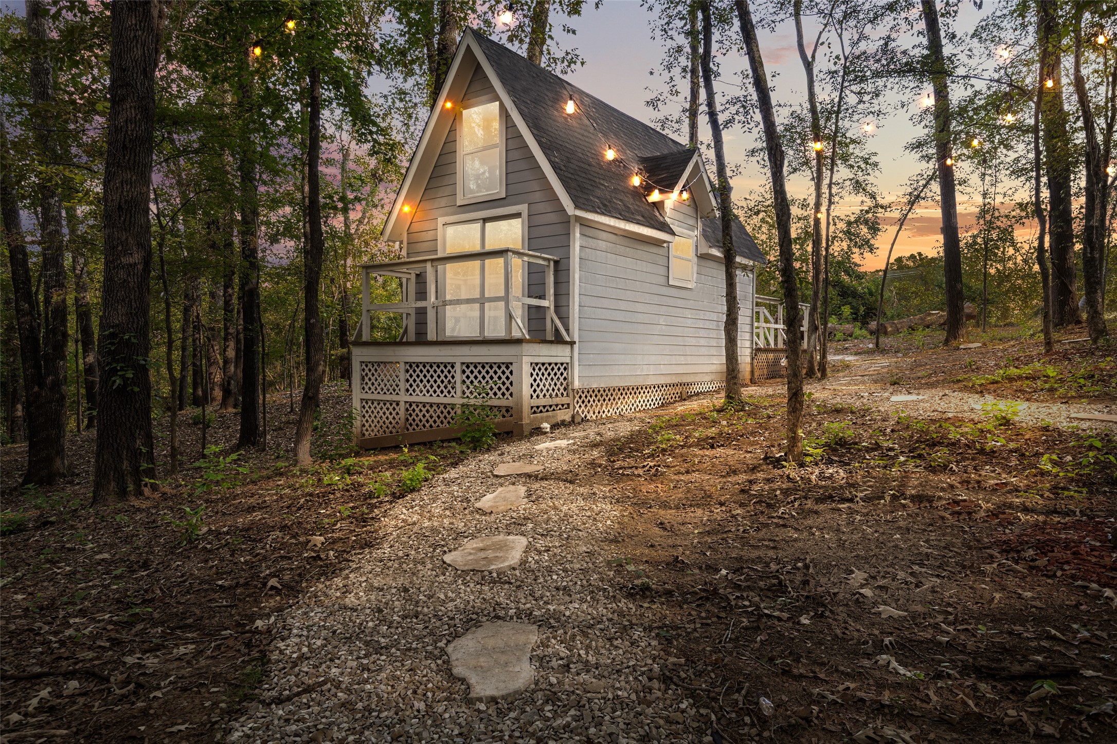 448 Private Road 6685