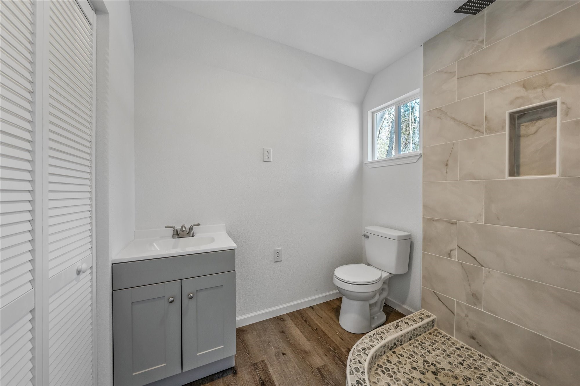448 Private Road 6685