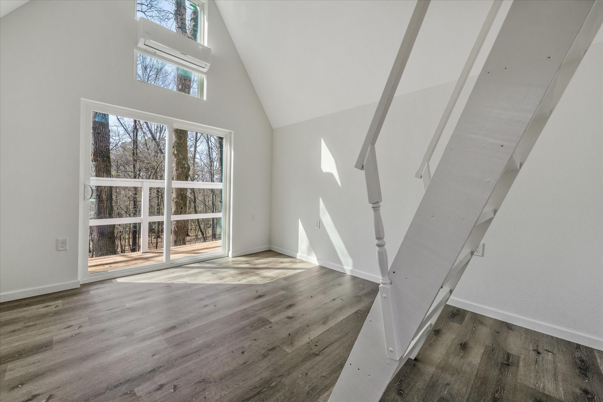 448 Private Road 6685