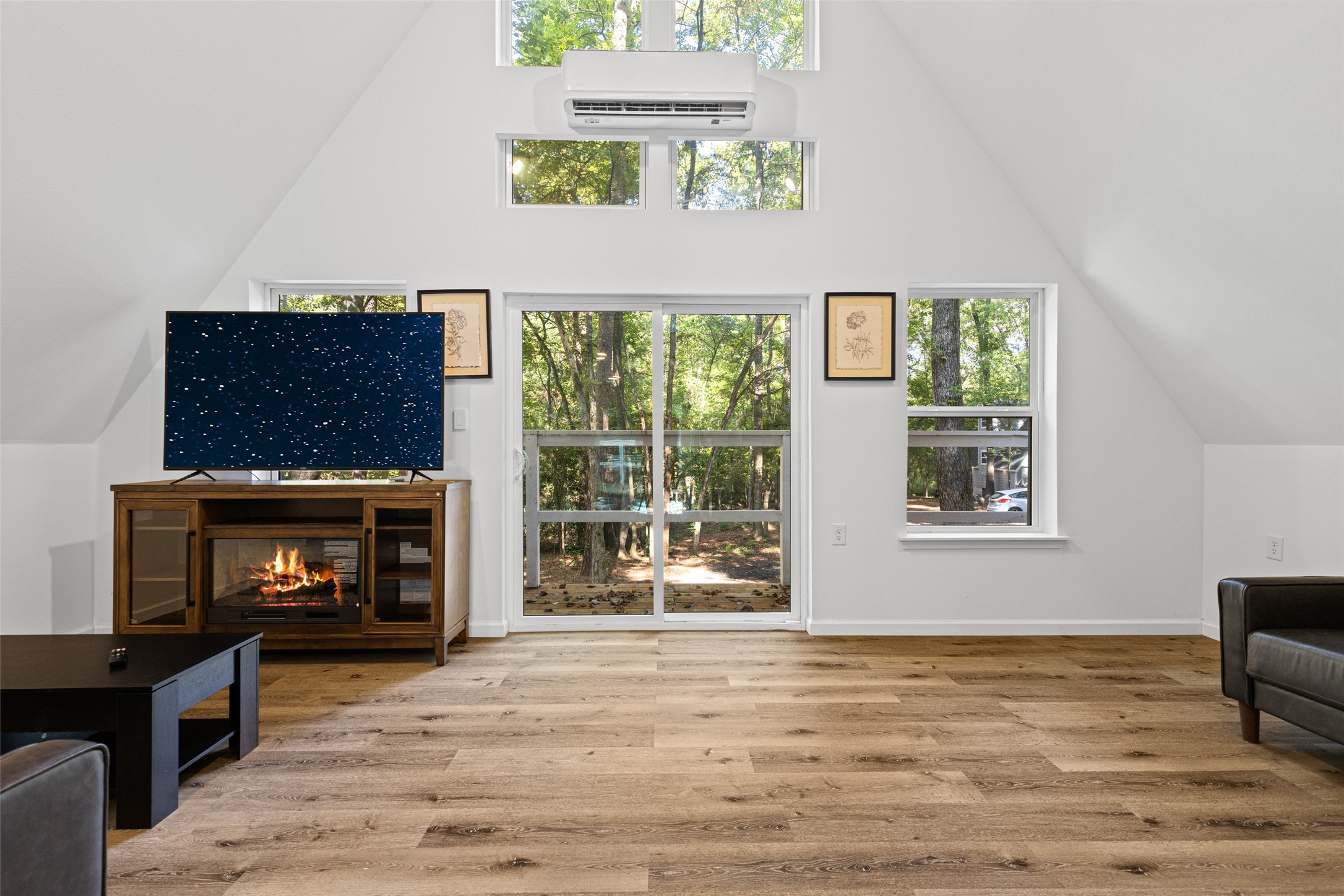 448 Private Road 6685