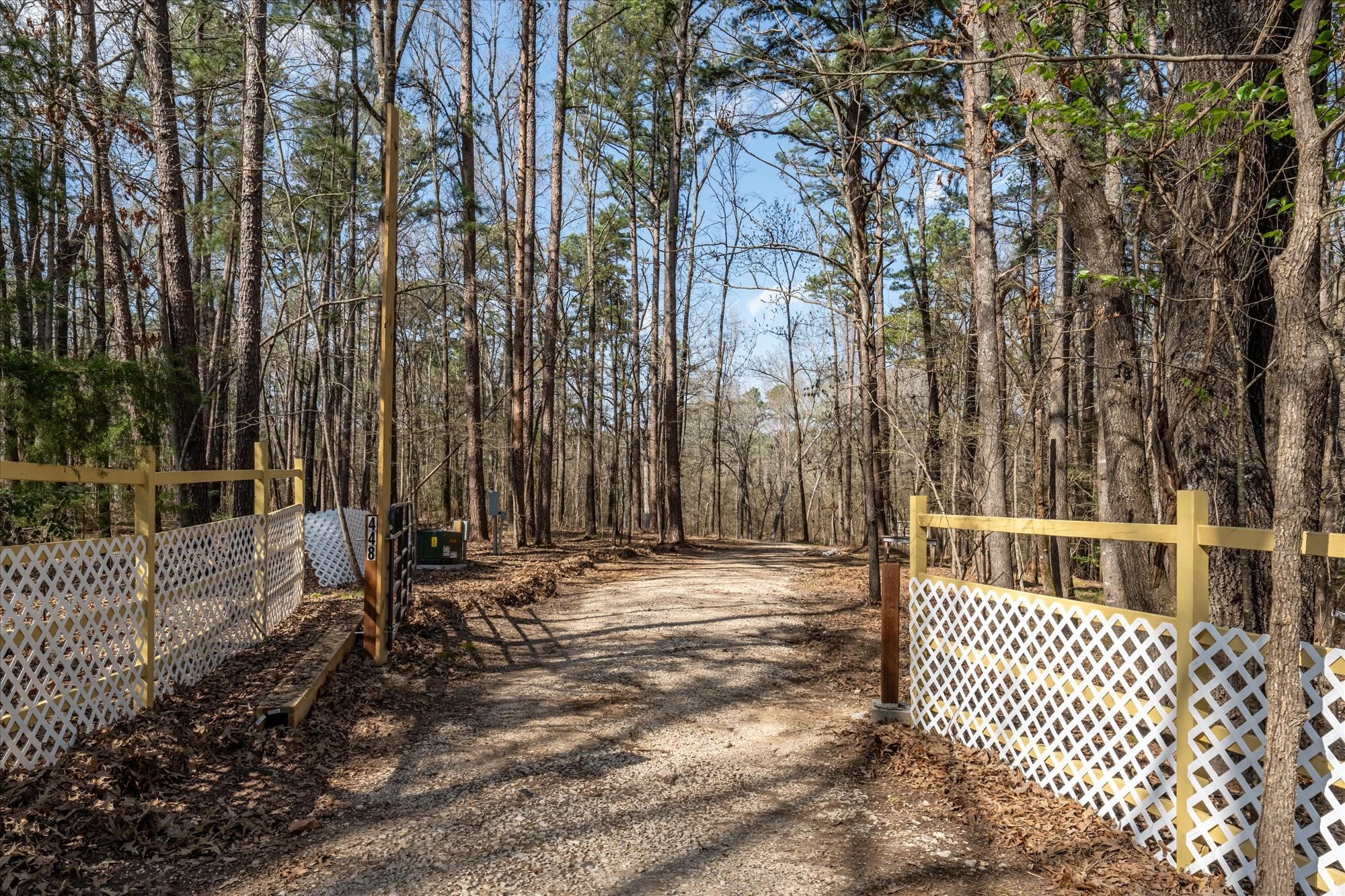 448 Private Road 6685