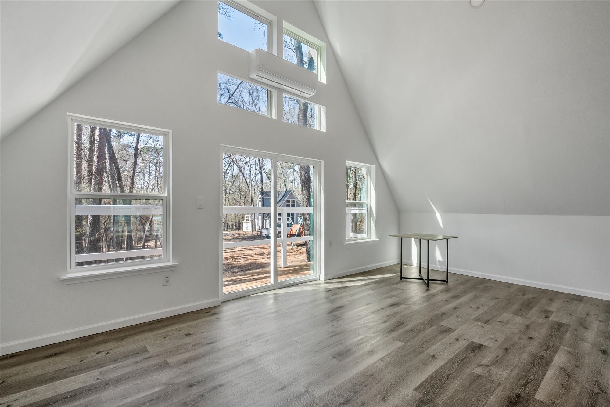 448 Private Road 6685