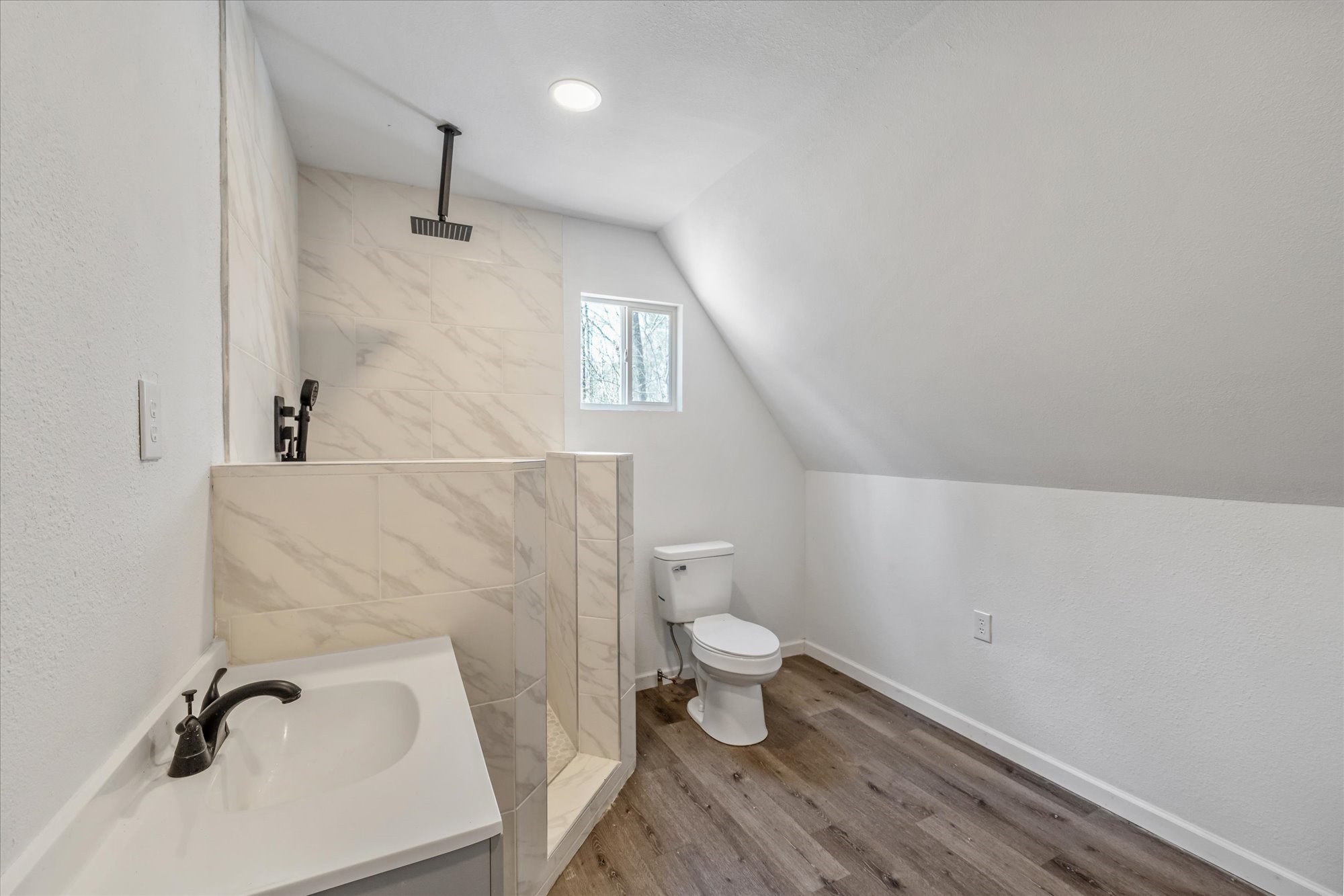448 Private Road 6685