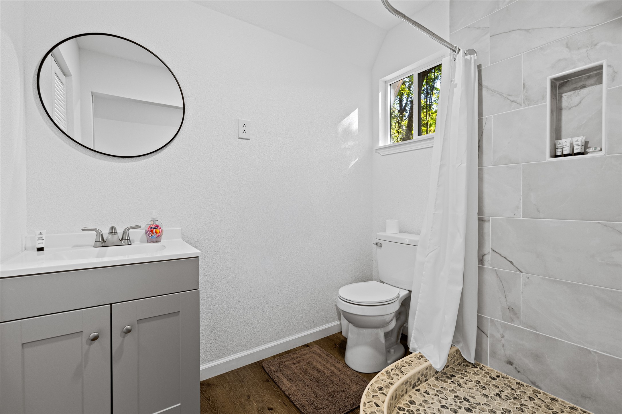 448 Private Road 6685