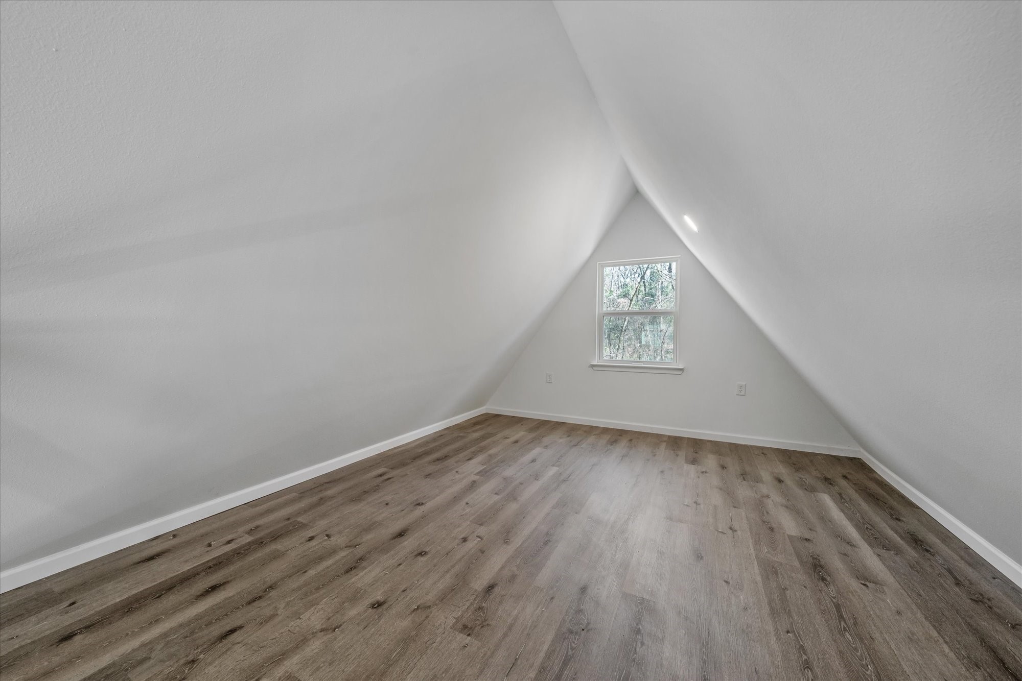 448 Private Road 6685