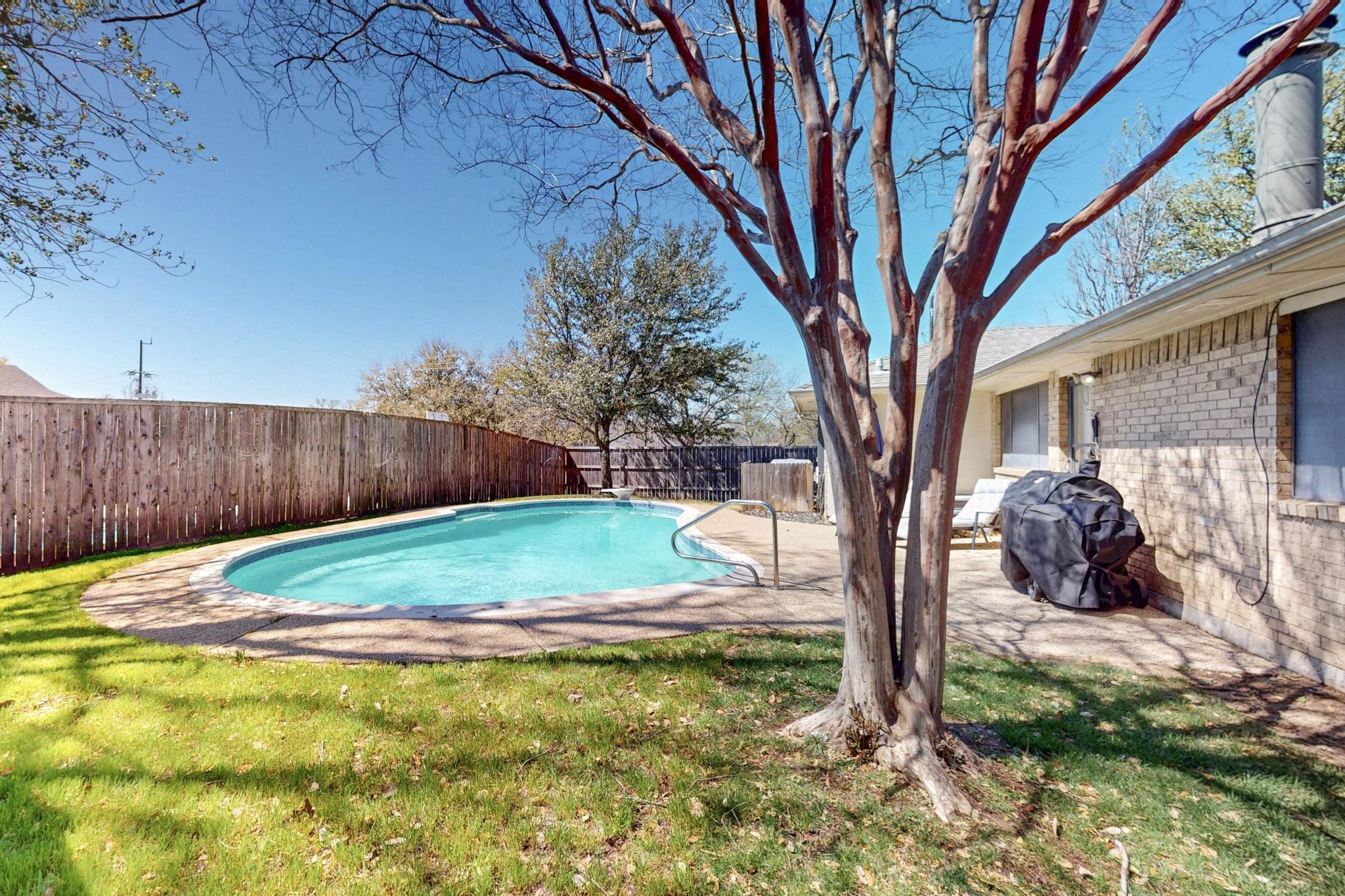 2800 Edgewood Lane