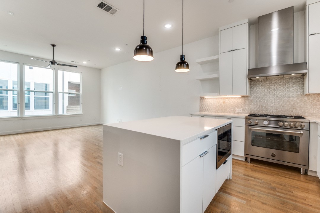 1510 N Washington Avenue 304