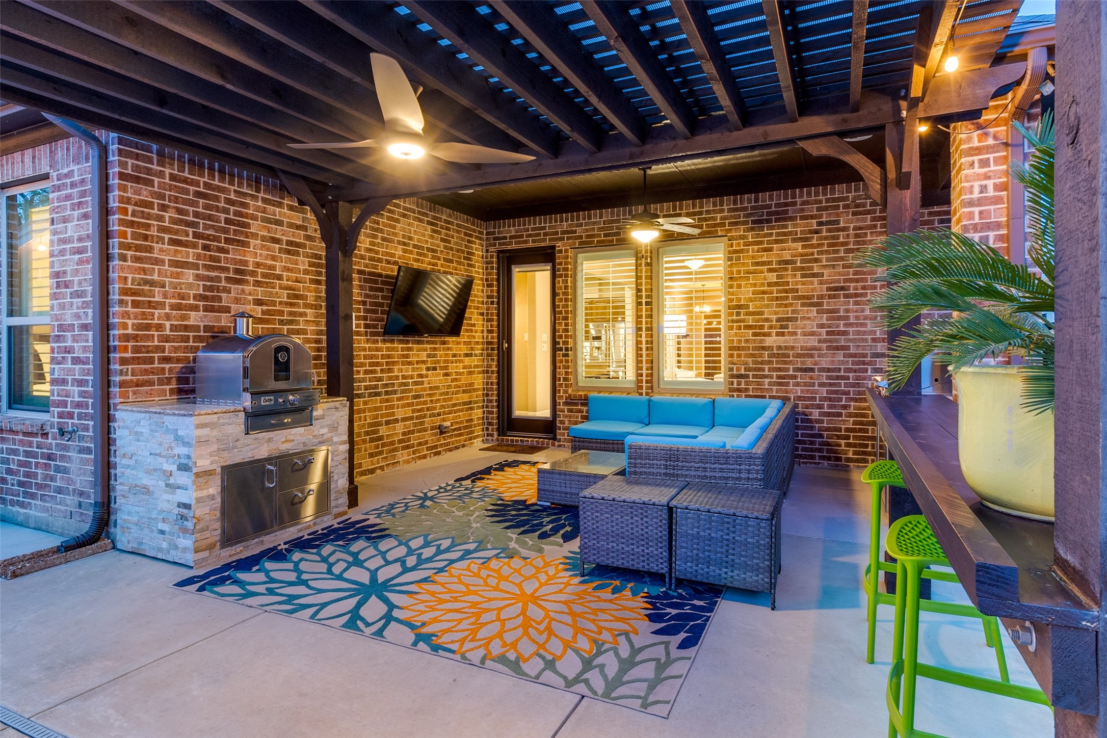 6518 Trammel Drive