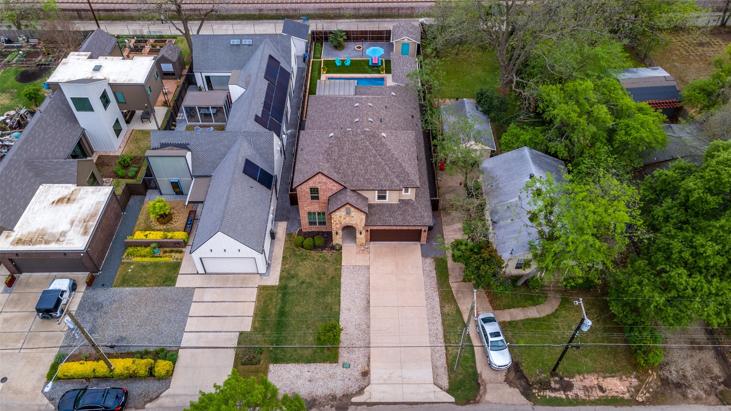 6518 Trammel Drive