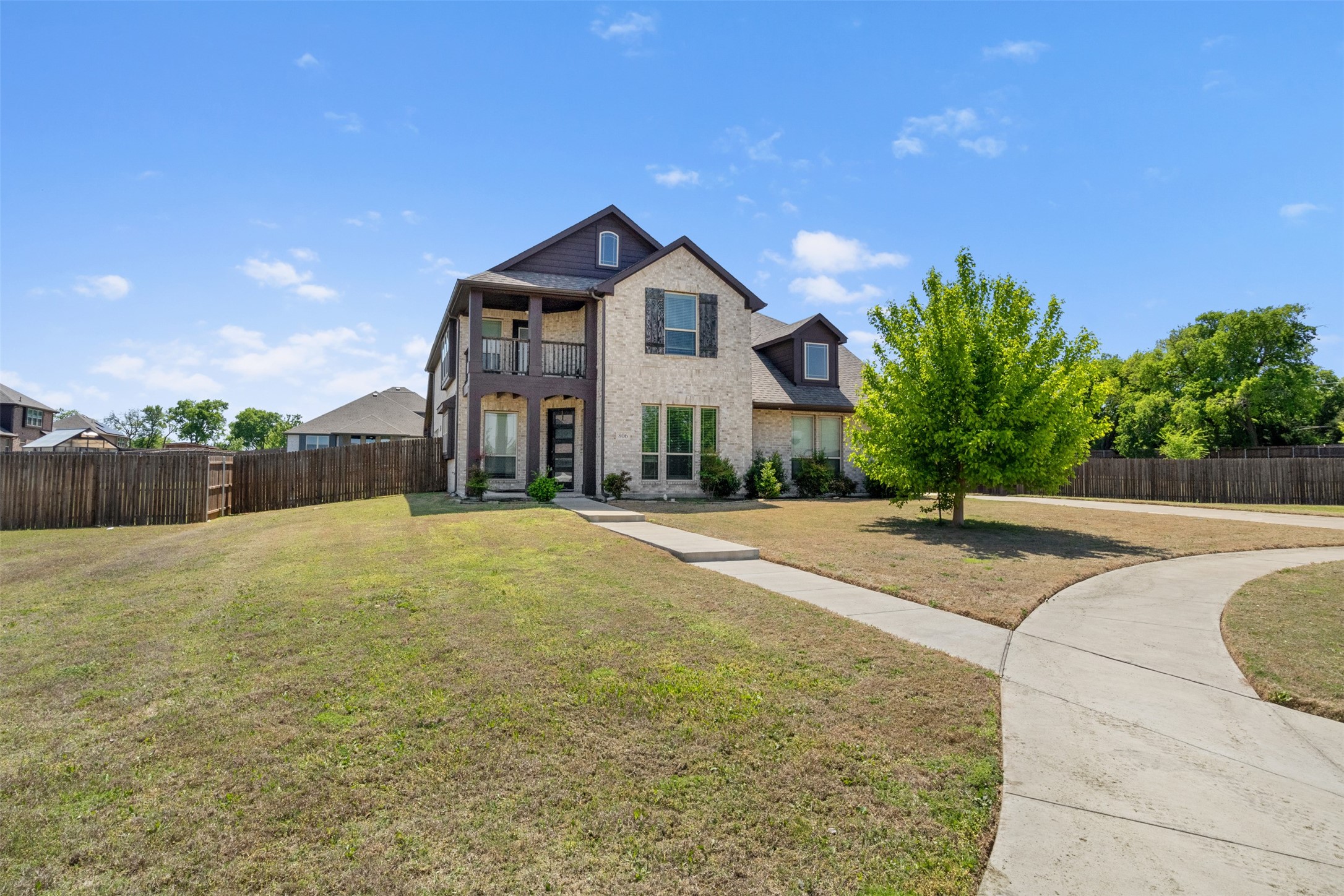 806 Harvest Run Court