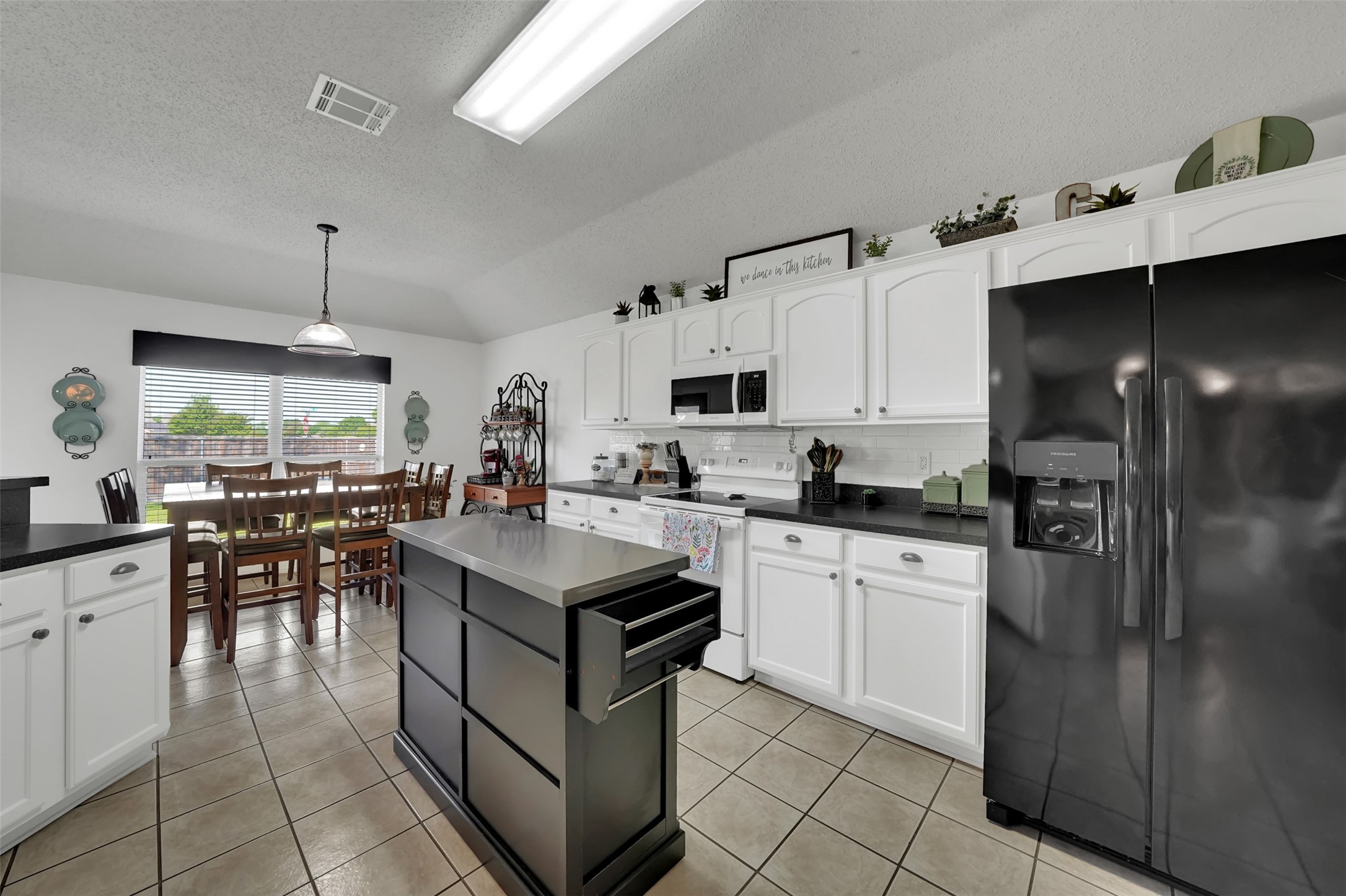 7309 Mercurys Road