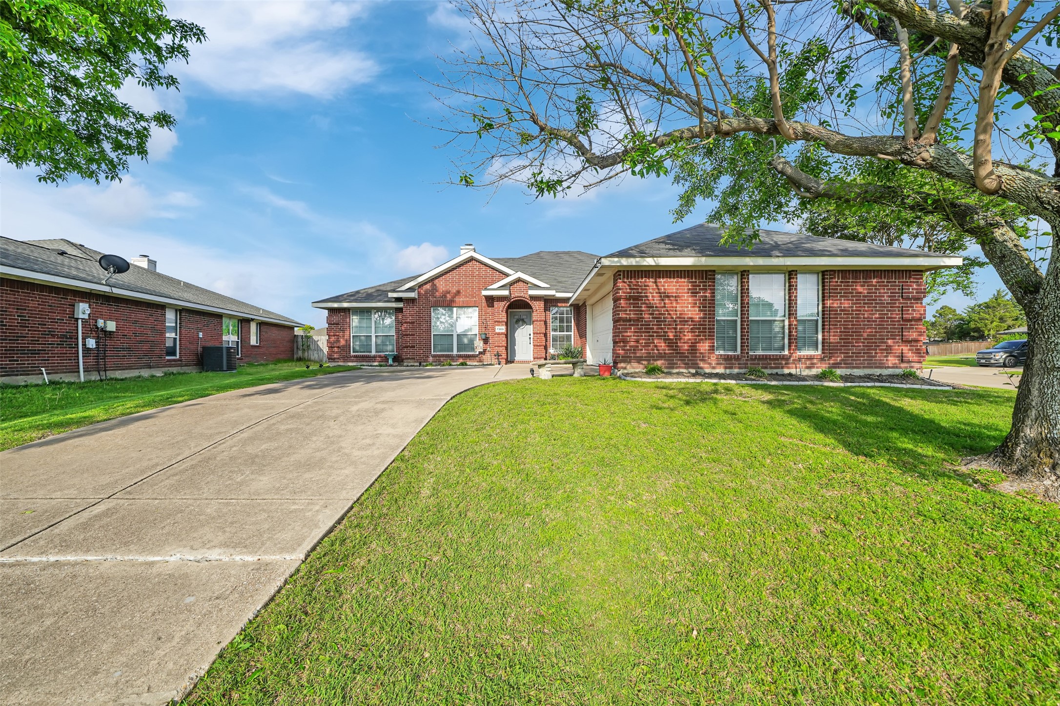 7309 Mercurys Road