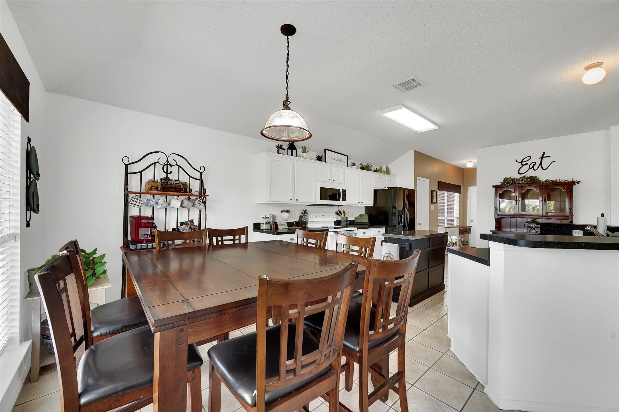 7309 Mercurys Road