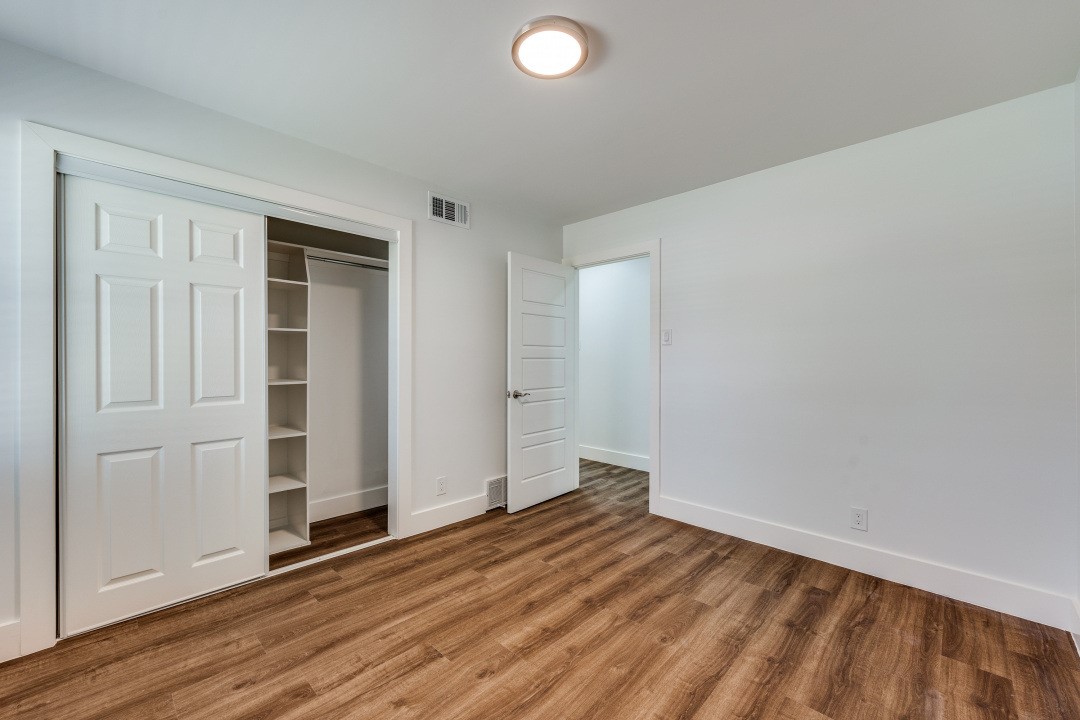 1223 Donna Drive