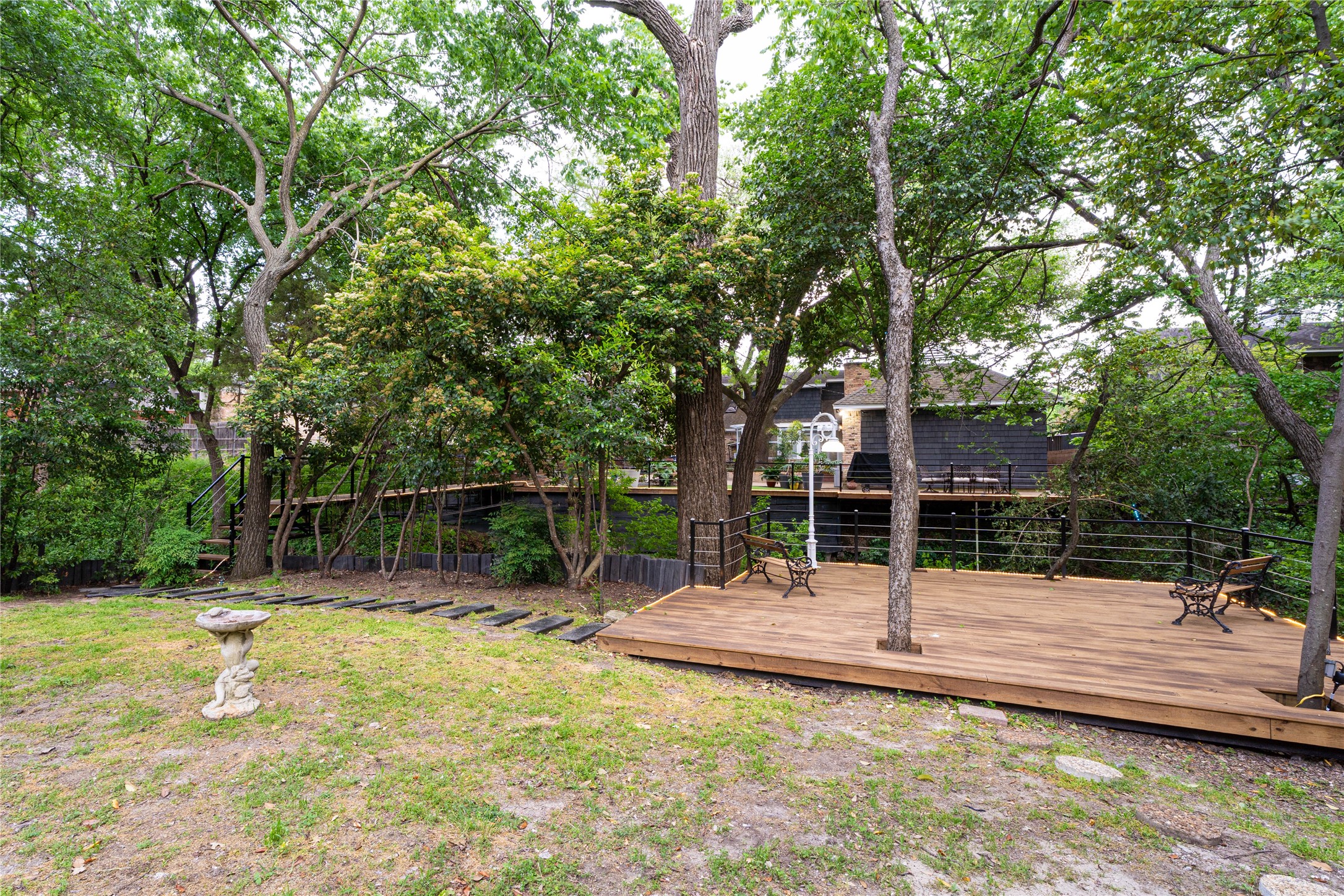 1711 Tamarack Drive