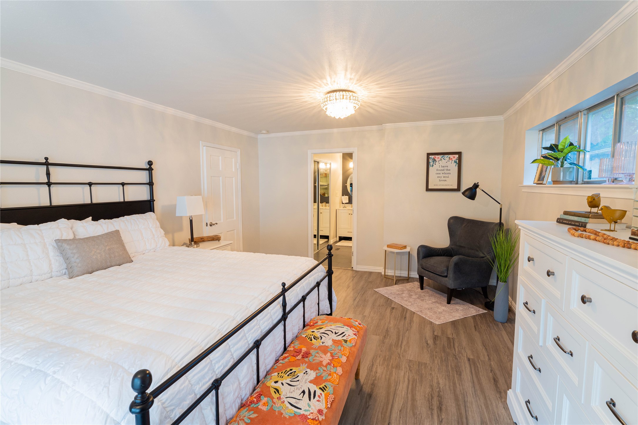 1711 Tamarack Drive