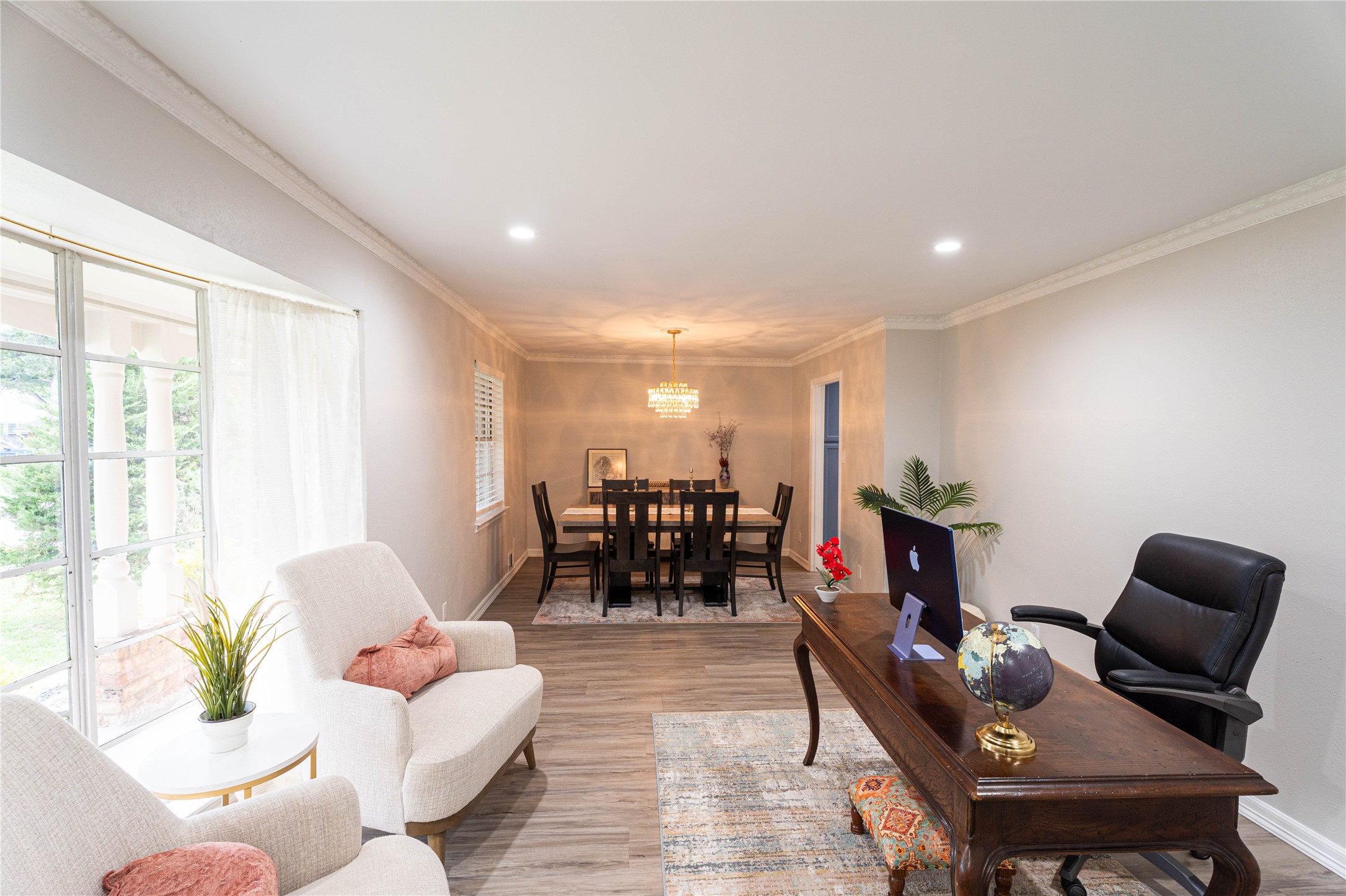 1711 Tamarack Drive