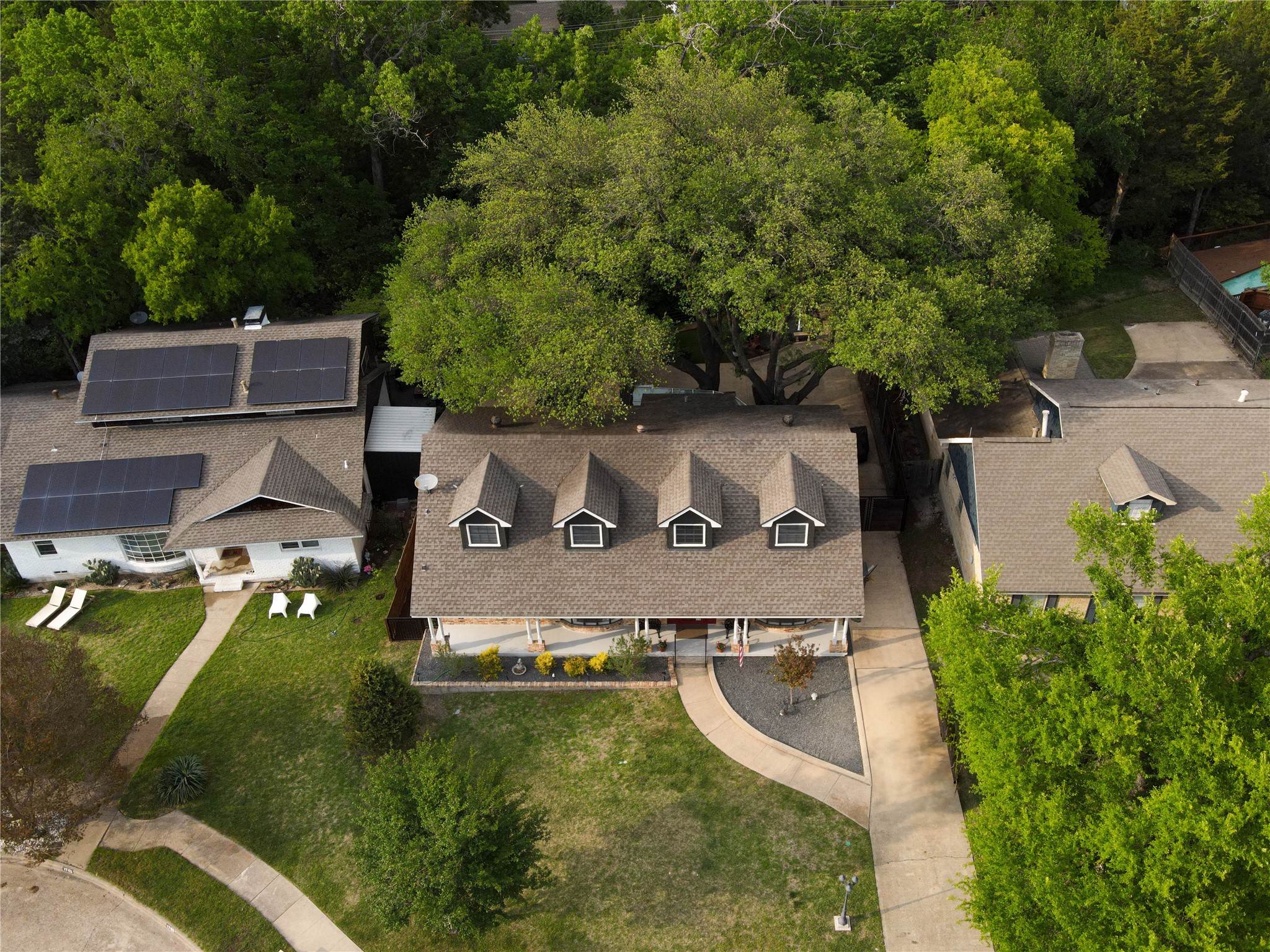 1711 Tamarack Drive