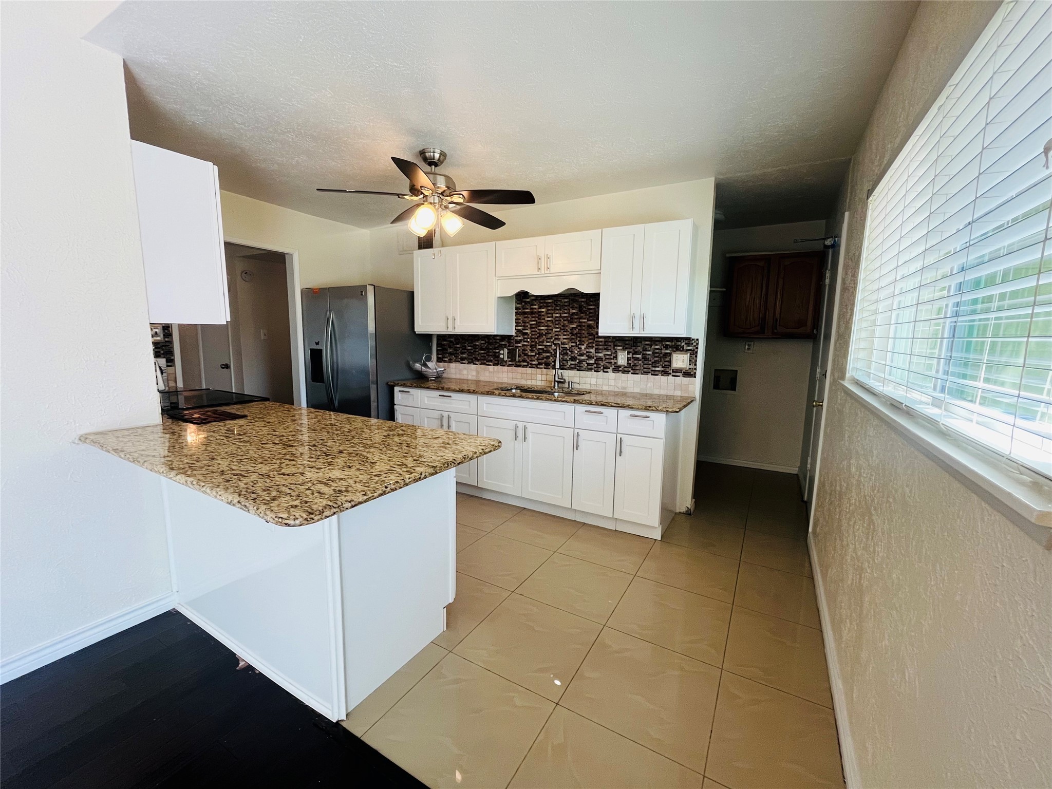 3709 Yaupon Drive