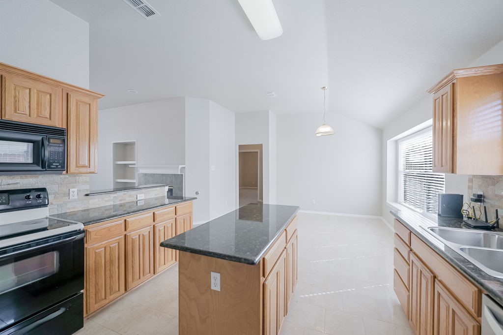 6836 Beverly Glen Drive