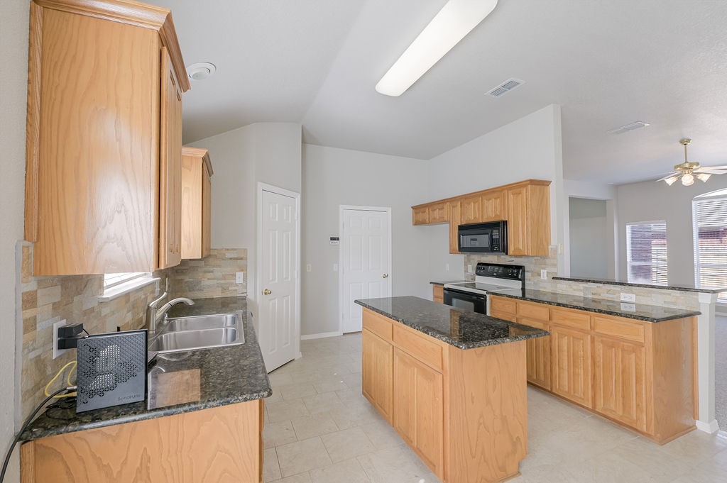 6836 Beverly Glen Drive