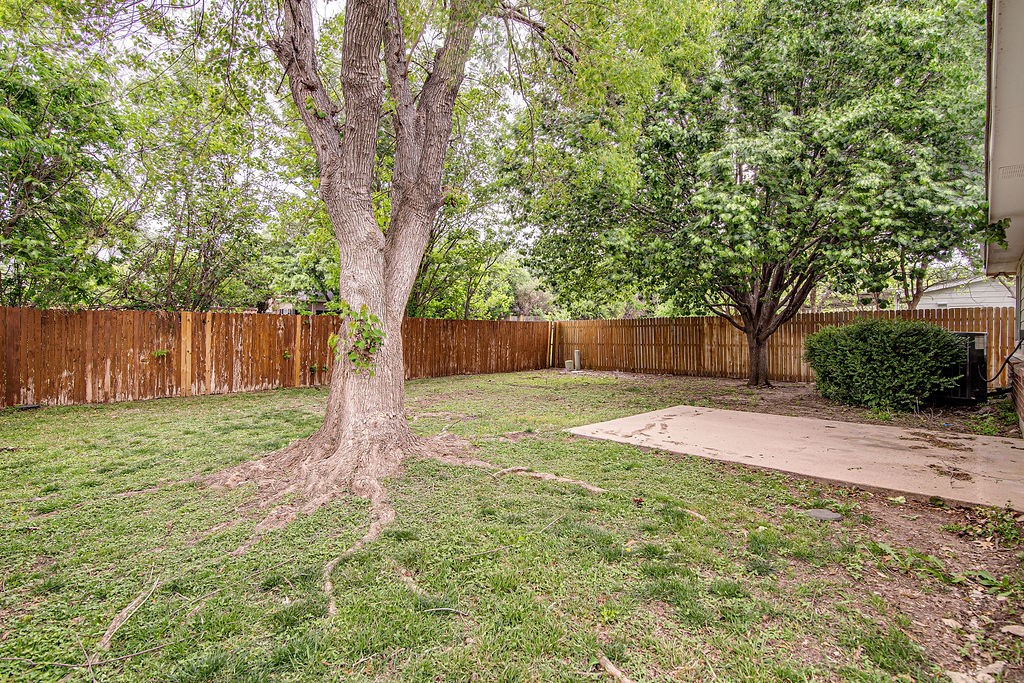 6836 Beverly Glen Drive