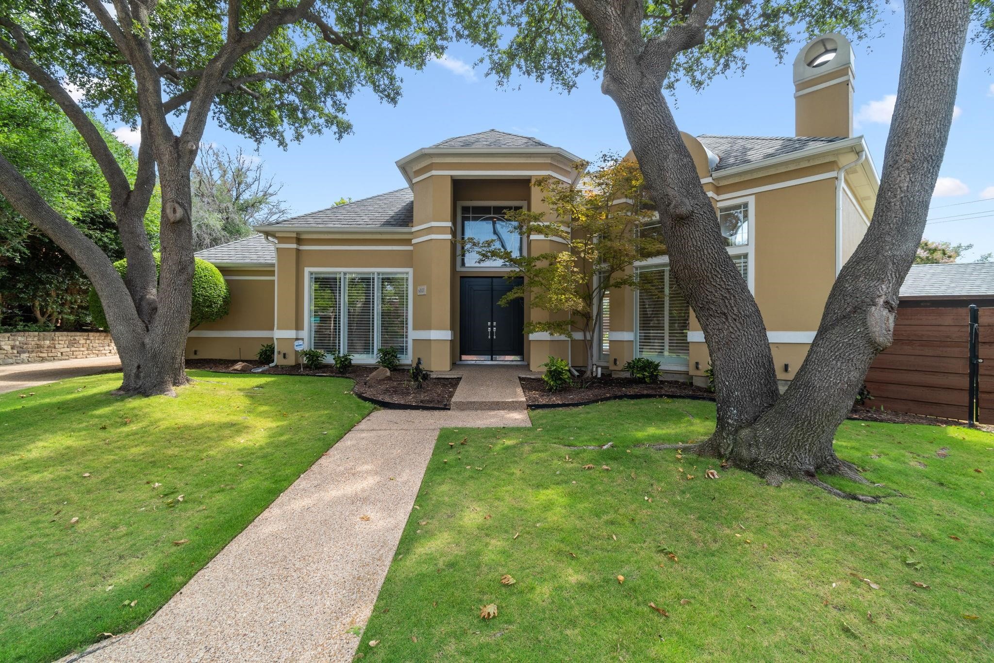 6020 Parksedge Lane