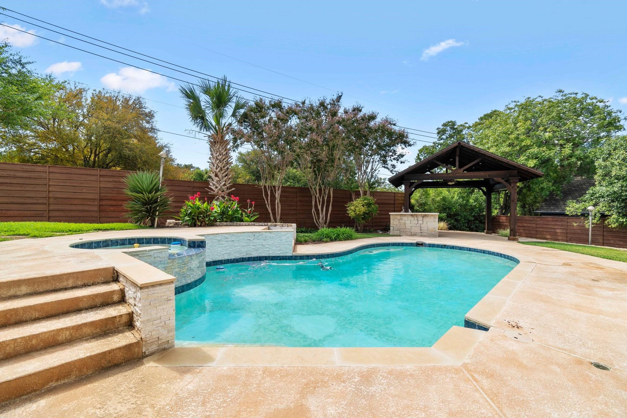 6020 Parksedge Lane