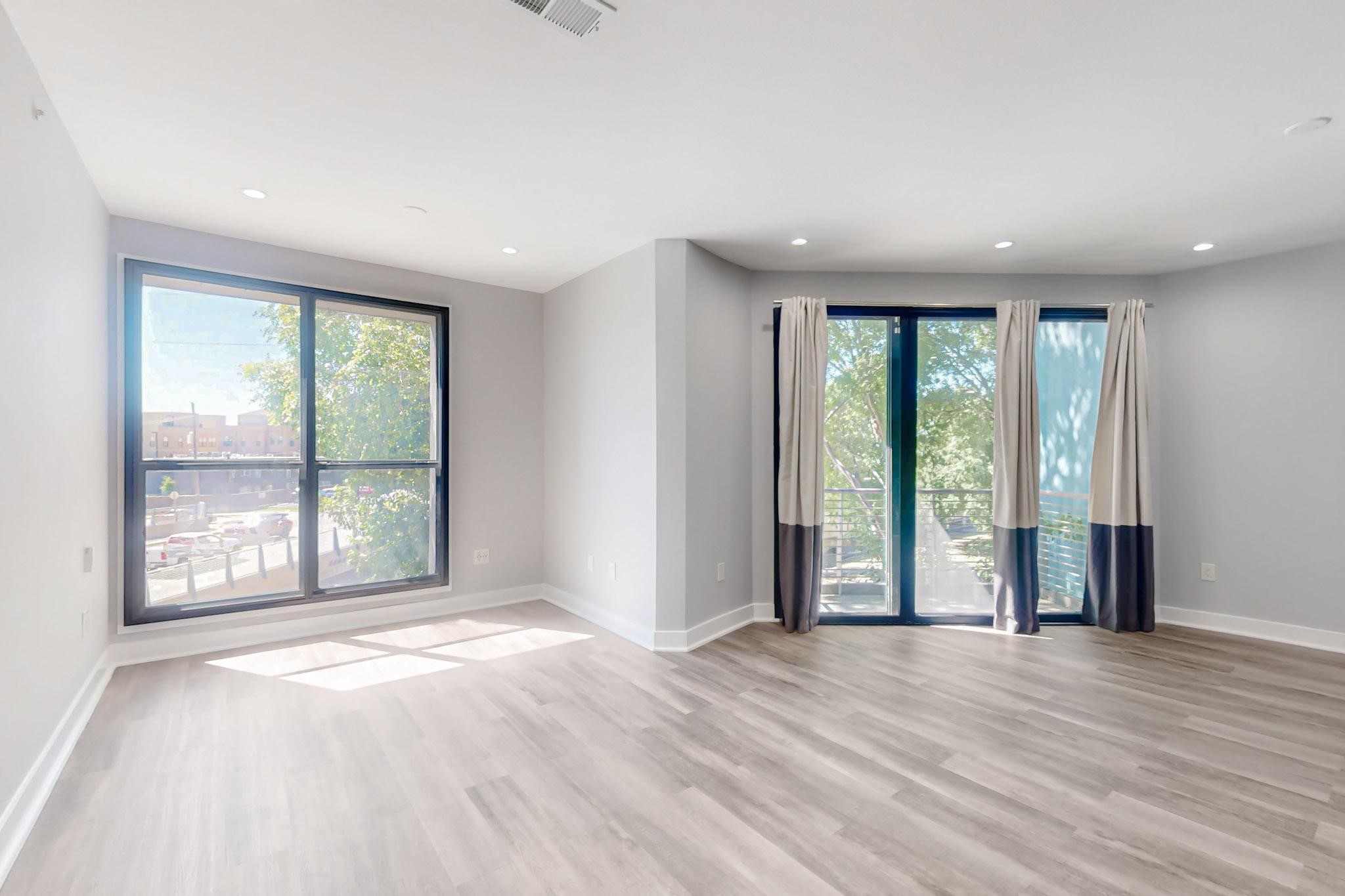 4414 Cedar Springs Road 224