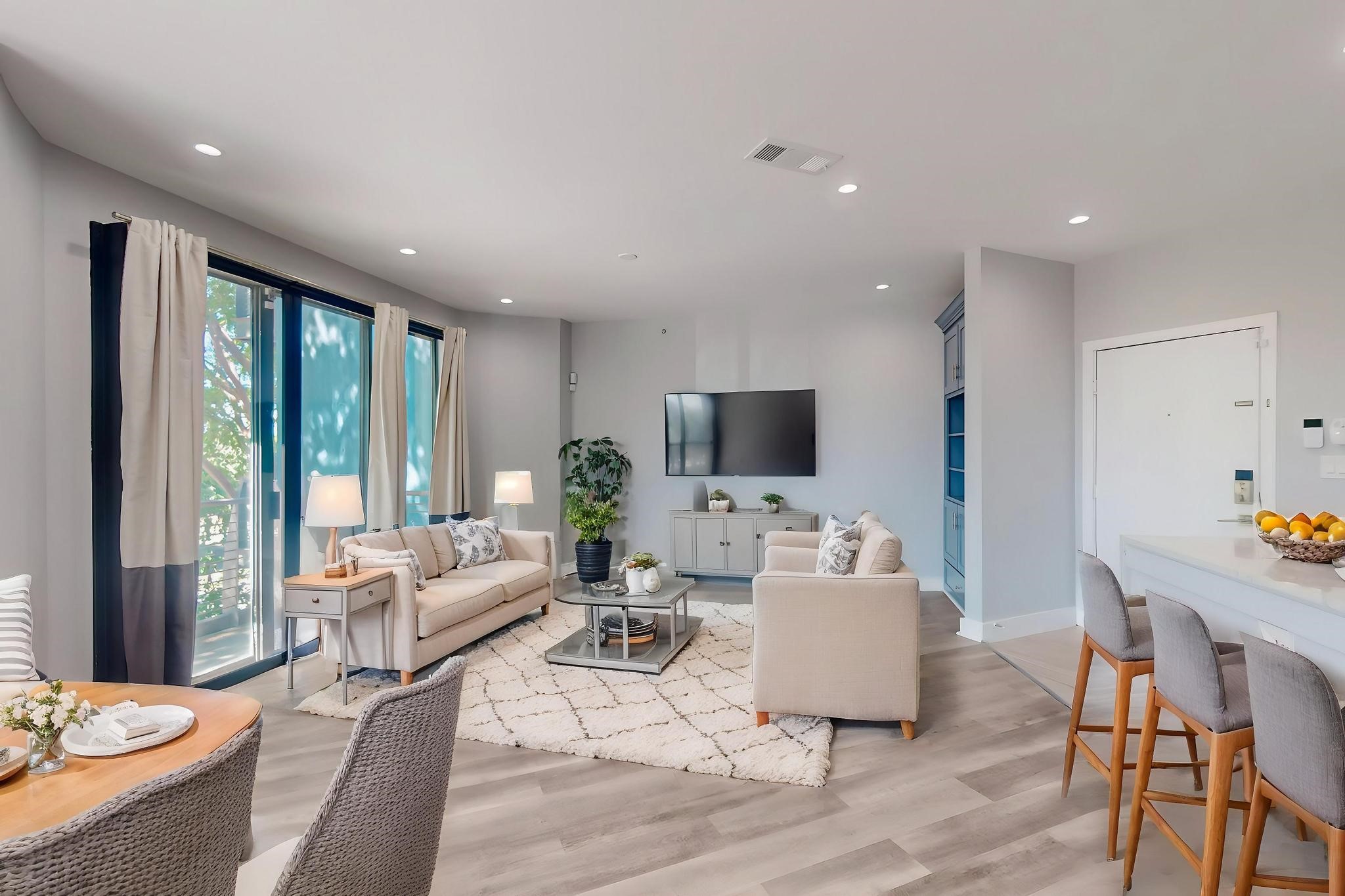 4414 Cedar Springs Road 224