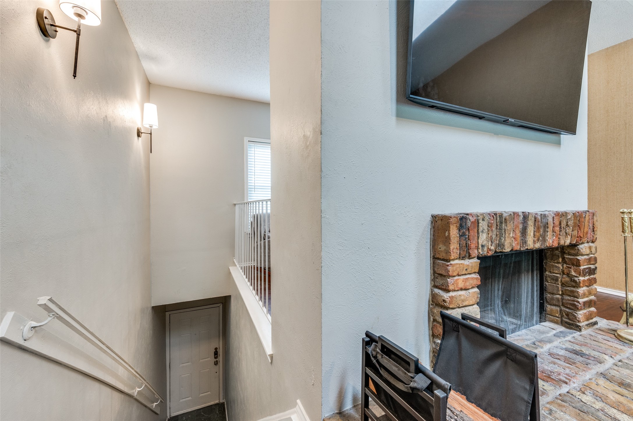 5616 Preston Oaks Road 1606