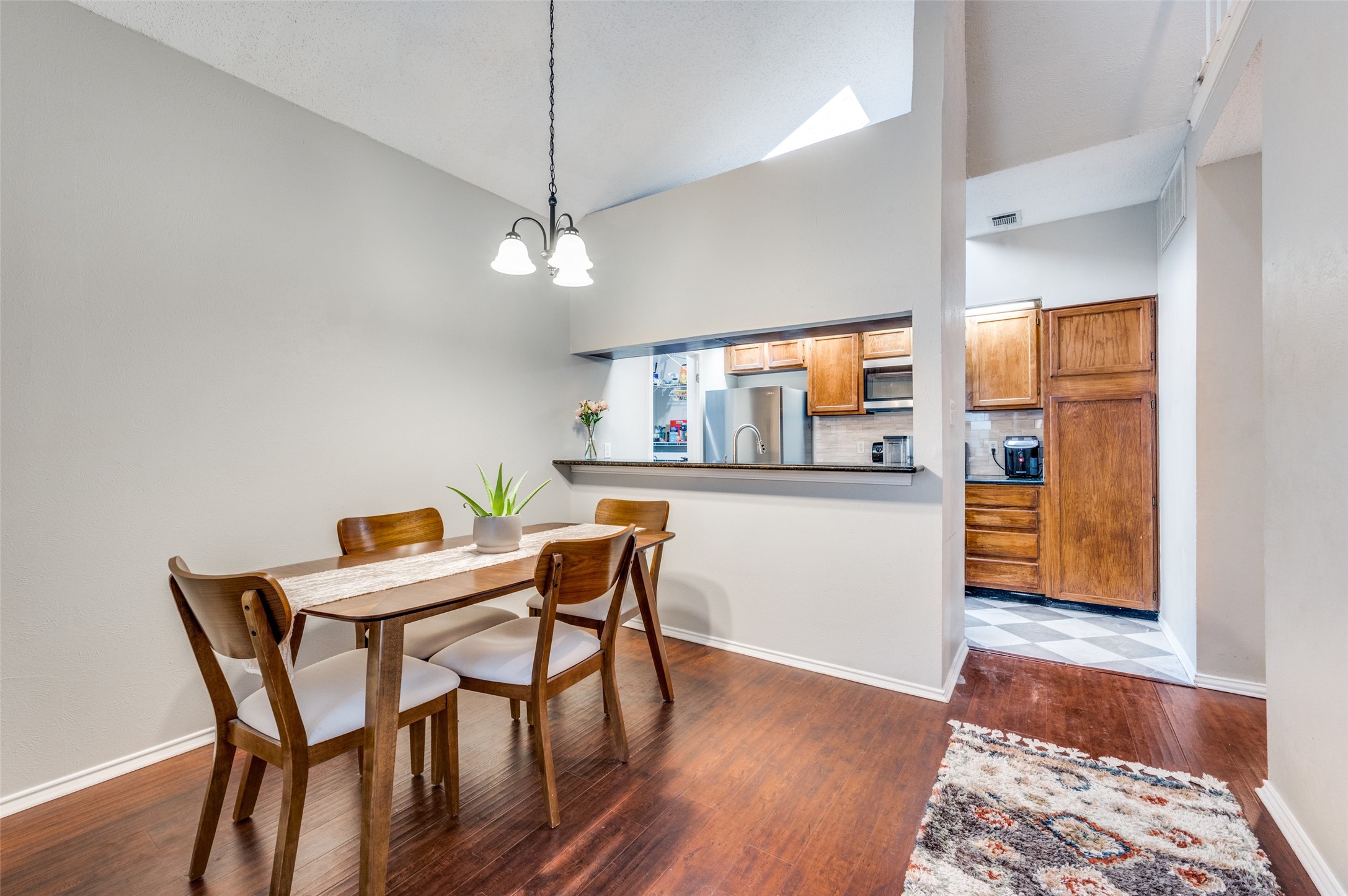 5616 Preston Oaks Road 1606